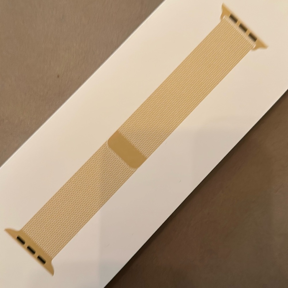 Apple Watch strap - Gold Milanese Loop